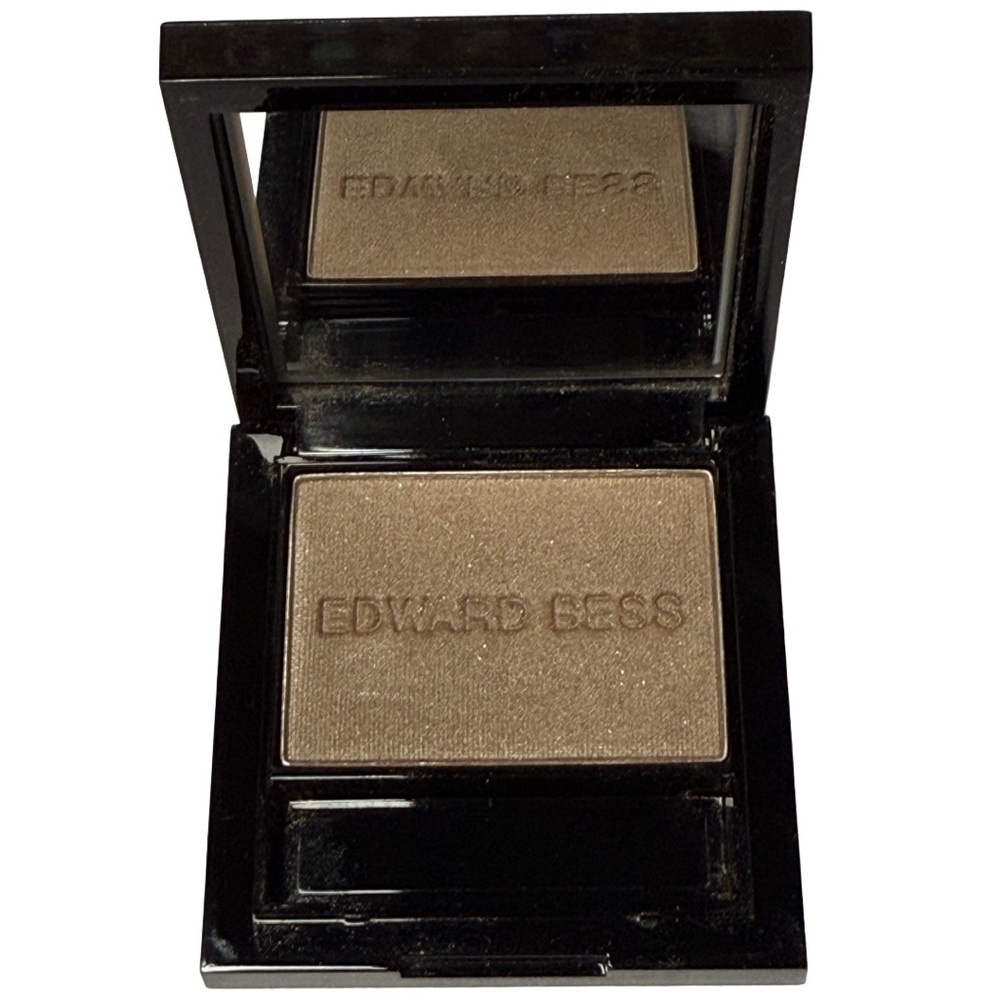 Edward bess ultra luminous eyeshadow - intimate